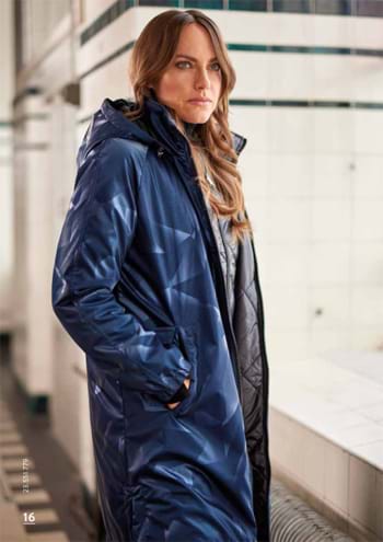 Wega. Fashionable women's youth jackets, raincoats, windbreakers, coats, vests.