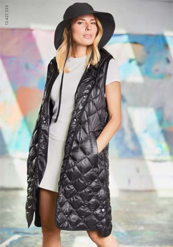 Wega. Fashionable women's youth jackets, raincoats, windbreakers, coats, vests.